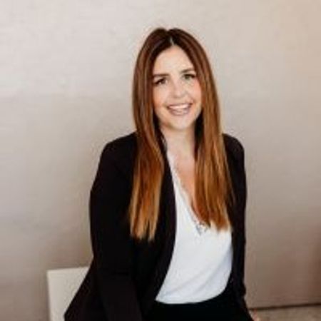 Profile photo of a State Farm Agent named: Elizabeth Cardenas