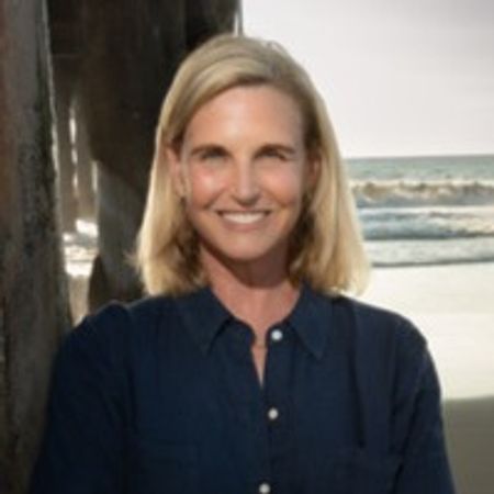 Profile photo of a State Farm Agent named: Cynthia Snyder