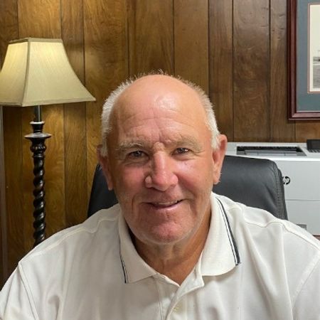 Profile photo of a State Farm Agent named: Bob Bozovich