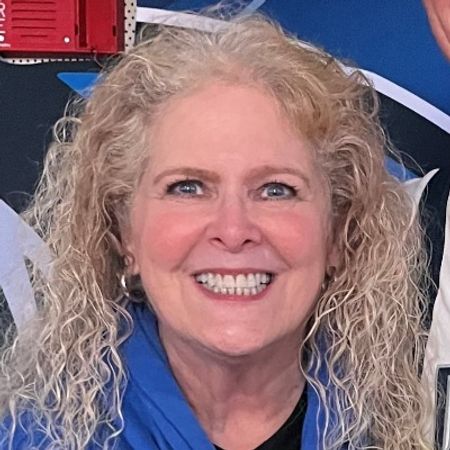 Profile photo of a State Farm Agent named: Dixie Turman