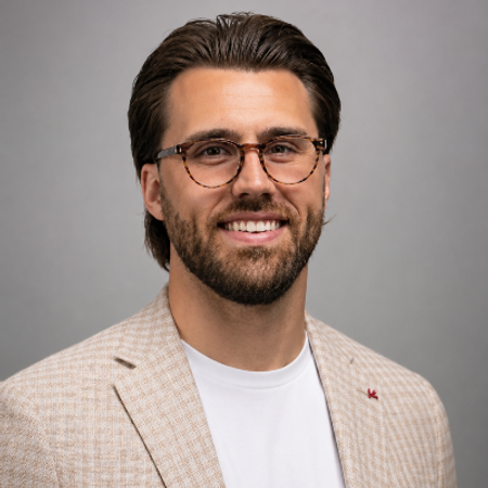 Profile photo of a State Farm Agent named: Austin Hoflock