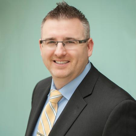 Profile photo of a State Farm Agent named: Justin Hahn