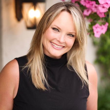Profile photo of a State Farm Agent named: Kelly Barr