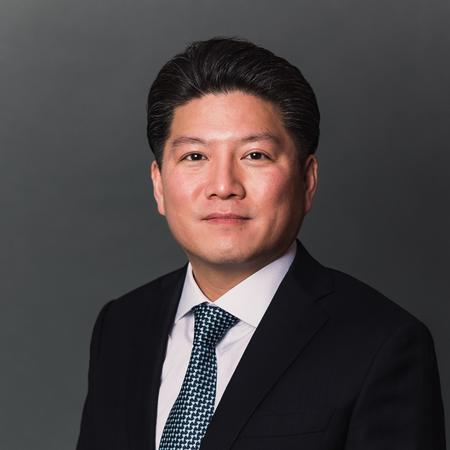 Profile photo of a State Farm Agent named: Jonathan Yu