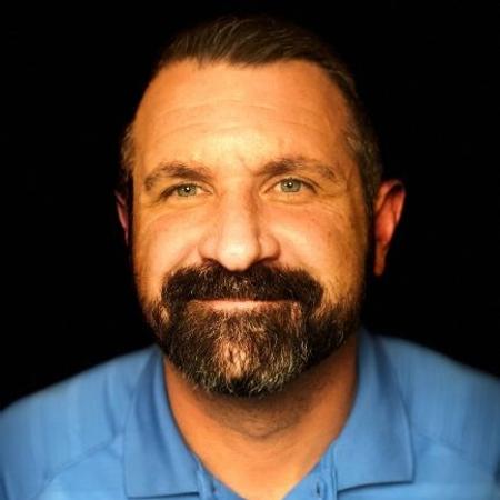 Profile photo of a State Farm Agent named: Dustin Kirkman