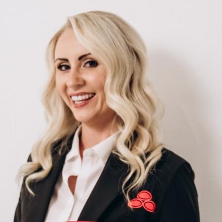 Profile photo of a State Farm Agent named: Angelika Kipta