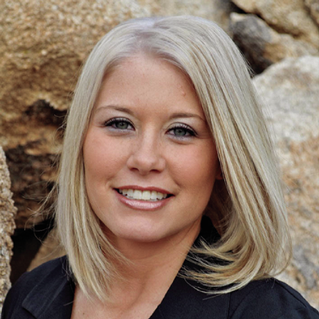 Profile photo of a State Farm Agent named: Lorrie Carter