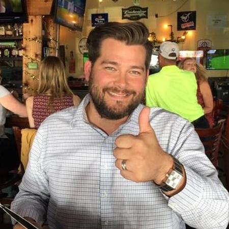 Profile photo of a State Farm Agent named: Charlie Pierce