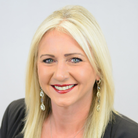 Profile photo of a State Farm Agent named: Lisa Dilts