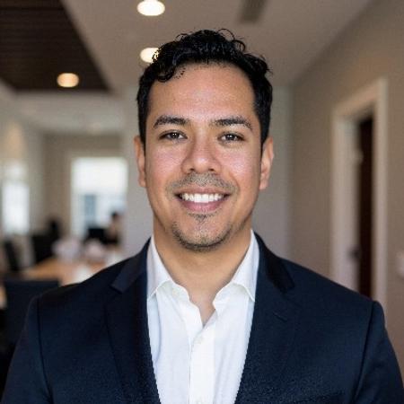 Profile photo of a State Farm Agent named: Miguel Chavez