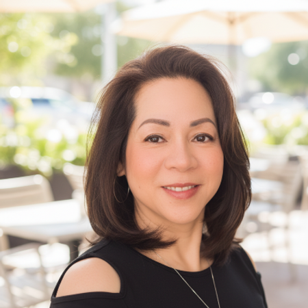 Profile photo of a State Farm Agent named: Vananh Tran