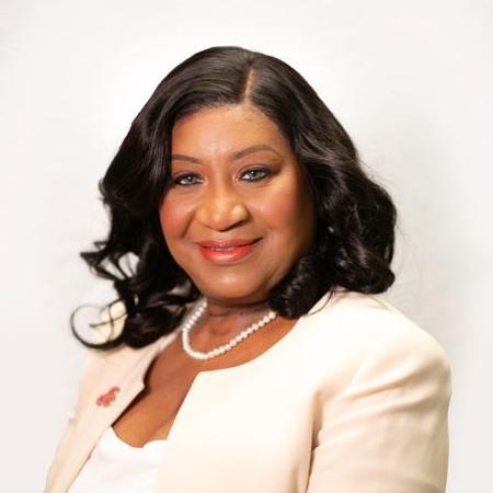 Profile photo of a State Farm Agent named: Sarah Benson