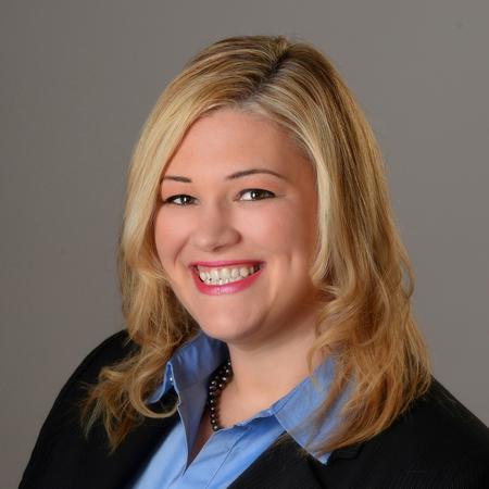 Profile photo of a State Farm Agent named: Carinne Leisey-Gulati