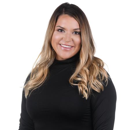 Profile photo of a State Farm Agent named: Candace Moore