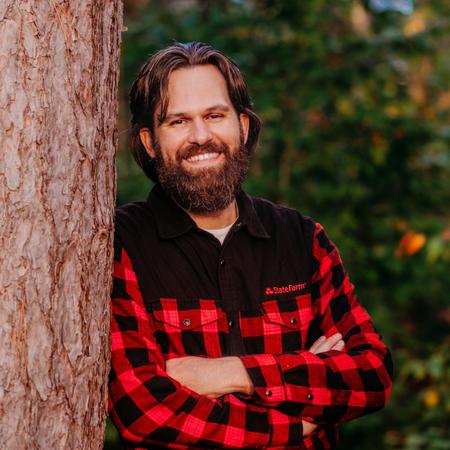 Profile photo of a State Farm Agent named: Darrick Earegood