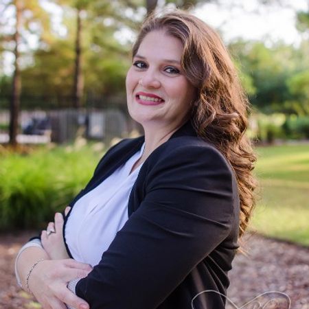 Profile photo of a State Farm Agent named: Rachele Rendon