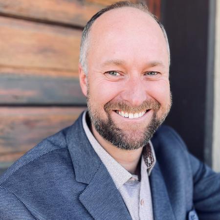 Profile photo of a State Farm Agent named: Nathan Baker