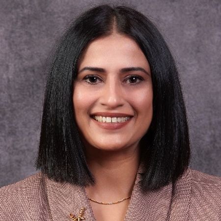 Profile photo of a State Farm Agent named: Esha Patel