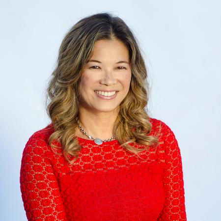 Profile photo of a State Farm Agent named: Trang Trinh-Byrd