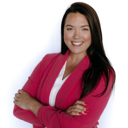 Profile photo of a State Farm Agent named: Sarah Buckley