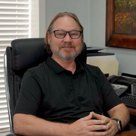Profile photo of a State Farm Agent named: Jim Ross