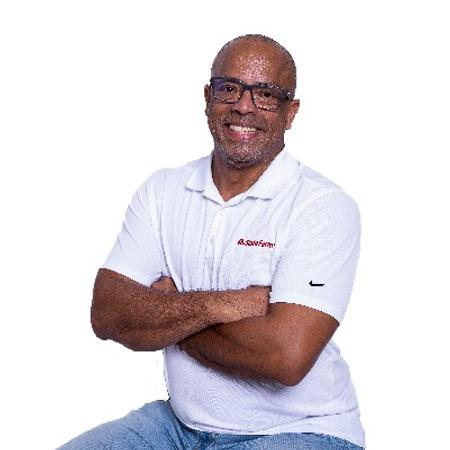 Profile photo of a State Farm Agent named: Ivan Cosme