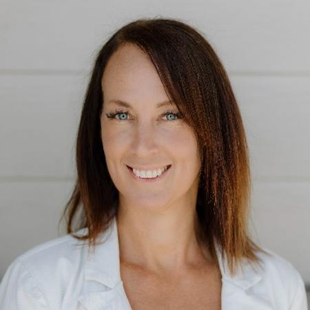 Profile photo of a State Farm Agent named: Terra Bache