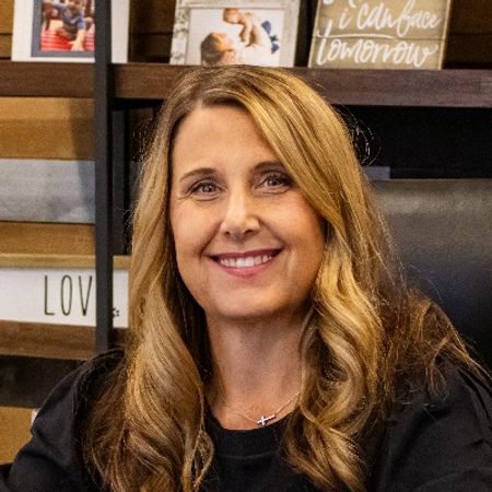 Profile photo of a State Farm Agent named: Kathy Chambers