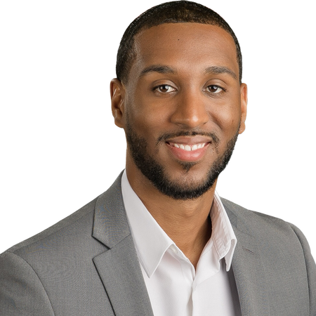 Profile photo of a State Farm Agent named: Derrick Elzey