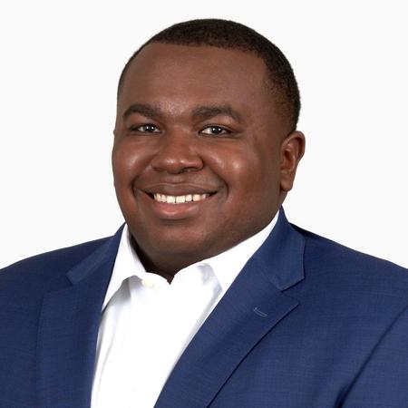 Profile photo of a State Farm Agent named: Marcus Weeks