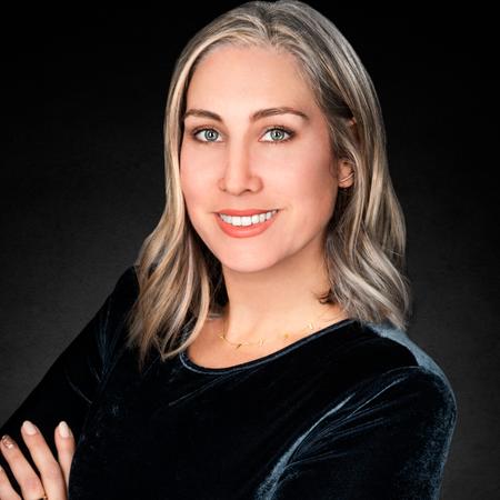 Profile photo of a State Farm Agent named: Allison Crowley