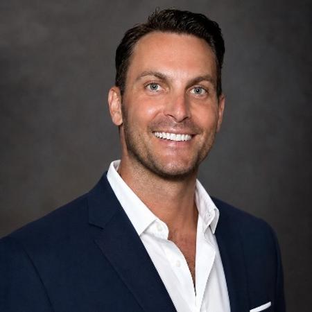 Profile photo of a State Farm Agent named: Vahn Bozoian
