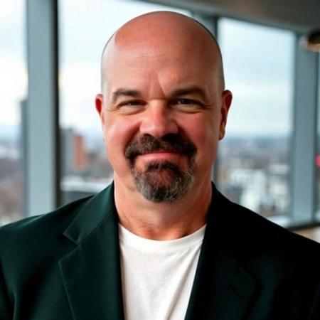 Profile photo of a State Farm Agent named: Tim Maudsley