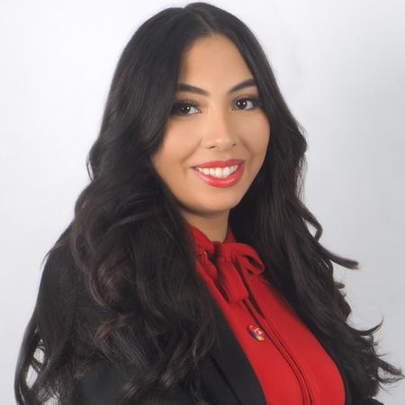 Profile photo of a State Farm Agent named: Shelby Escobar