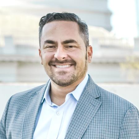 Profile photo of a State Farm Agent named: Ryan Maguire