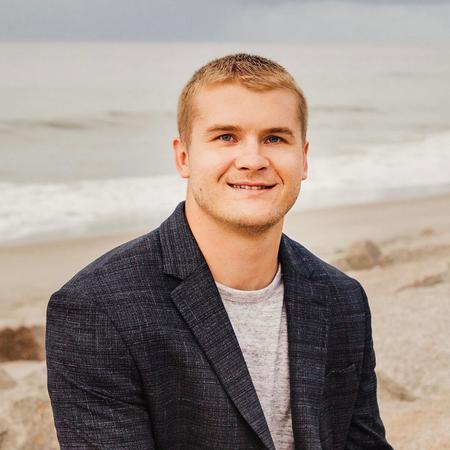 Profile photo of a State Farm Agent named: Scott Tharrington