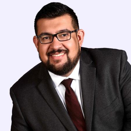 Profile photo of a State Farm Agent named: Manuel Jurado