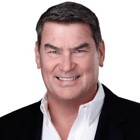 Profile photo of a State Farm Agent named: Les McKinley