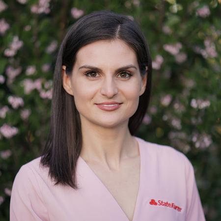 Profile photo of a State Farm Agent named: Elena Pleshakov