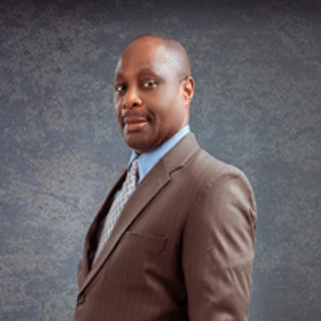 Profile photo of a State Farm Agent named: Alex Umo-Etuk