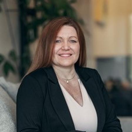 Profile photo of a State Farm Agent named: Maria Melnik