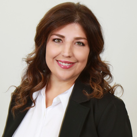 Profile photo of a State Farm Agent named: Christina Burleigh