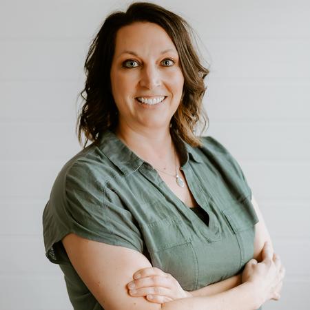 Profile photo of a State Farm Agent named: Lindsay Lange