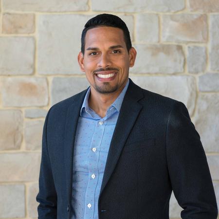 Profile photo of a State Farm Agent named: Josue Rivera