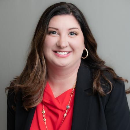 Profile photo of a State Farm Agent named: Amy Davis