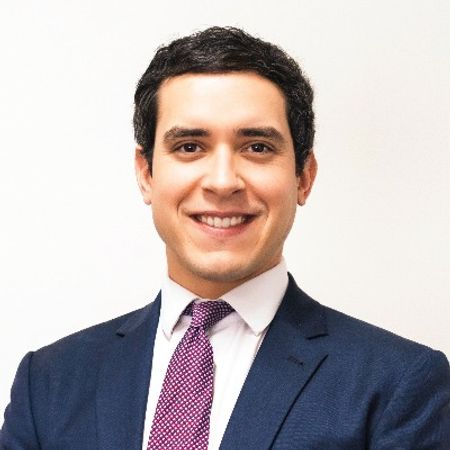 Profile photo of a State Farm Agent named: Fernando Cevallos