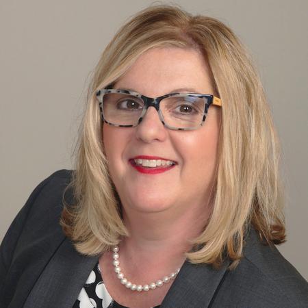 Profile photo of a State Farm Agent named: Annie Kinsley
