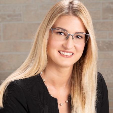 Profile photo of a State Farm Agent named: Cristina Mills