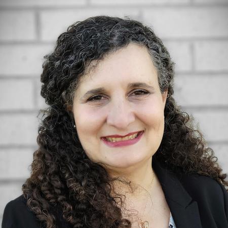Profile photo of a State Farm Agent named: Veronica Logan