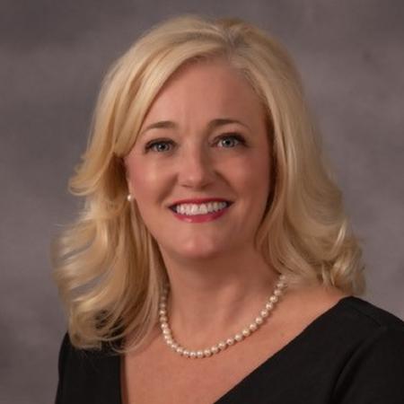 Profile photo of a State Farm Agent named: Rebecca Burgin